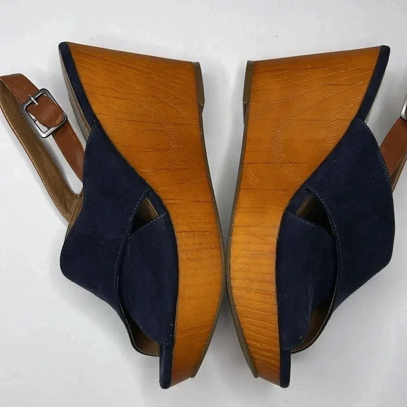 Lucky Brand Sandals size 8b Merrona Blue Suede Platform Wedge Slingback Peep Toe - Picture 6 of 7
